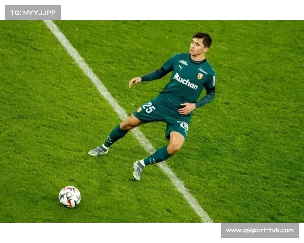 库萨诺夫谈曼城生涯：世界杯是展示亚裔后卫的舞台