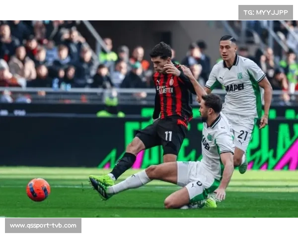 奇克反越位推射破门，AC米兰客场取得领先